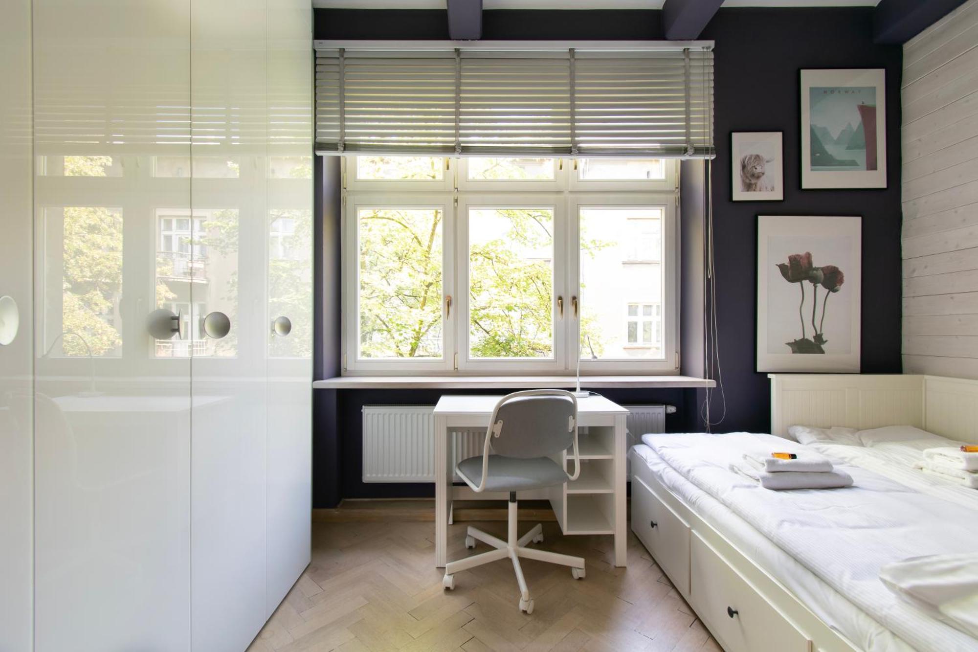 Spacious 3Br Apartment With Ac In Living Room, 2 Balconies Krakow Luaran gambar